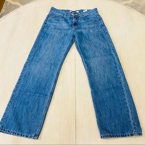 Women’s Levi 550 relaxed jeans 28x28